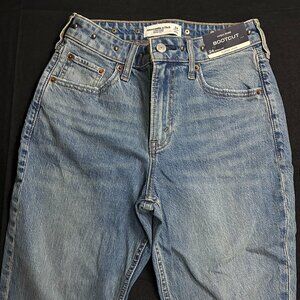 Abercrombie & Fitch Curve Love Bootcut Jeans High Rise 24 NWT